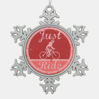 Gewoon Ride Vrouw Cyclist Snowflake Ornament