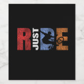 Gewoon rijden ontwerp grafische vector wijn etiket (Enkel label)