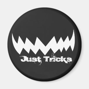 Gewoon Tricks Evil Smile Halloween Magneet