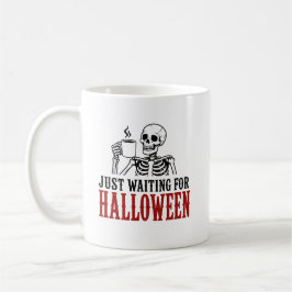 Gewoon wachten op Halloween-skelet Koffiemok