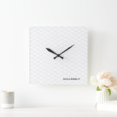 Gewoon wit grijs modern monogram patroon Eenvoudig Vierkante Klok (Huis)