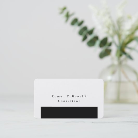 Gewoon zwart-wit en zwart-wit minimalistisch ontwe visitekaartje (Staand voorkant)