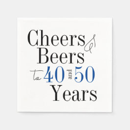 Gezamenlijke verjaardagsfeest juichen en bieren bl servet