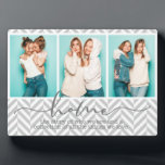 Gezegden uit de thuisfamilie Modern Typografie Dri Fotoplaat<br><div class="desc">Dit moderne ontwerp bevat drie van je favoriete foto's met de tekst "thuis - het verhaal van wie we zijn en een collectie van alle dingen waar we van houden" in de moderne typografie #foto #photogifts #gift #gift #girtsforher #family #home #verjaardaggifts #feaaigifts #christmasgifts #personalizedgifts #gifts</div>