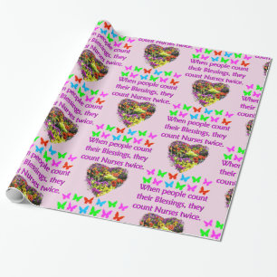 GEZEGEND DOOR EEN VERPLEEGSTER CADEAUPAPIER