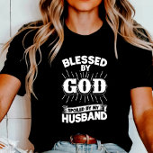 Gezegend door God bedekt door mijn echtgenoot gelo Tri-Blend Shirt