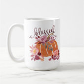 Gezegend - Herfst Pompoen met roze bloemen Koffiemok (Links)