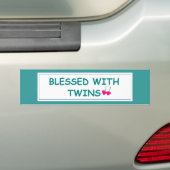 Gezegend met Twins Two Hearts Bumpersticker (Op auto)