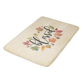 Gezegend met zwarte kalligrafie en herfstbladeren badmat (Gekanteld)