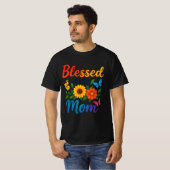 Gezegend om moeder te zijn Kleurrijke Bloemenvlind T-shirt (Voorkant volledig)