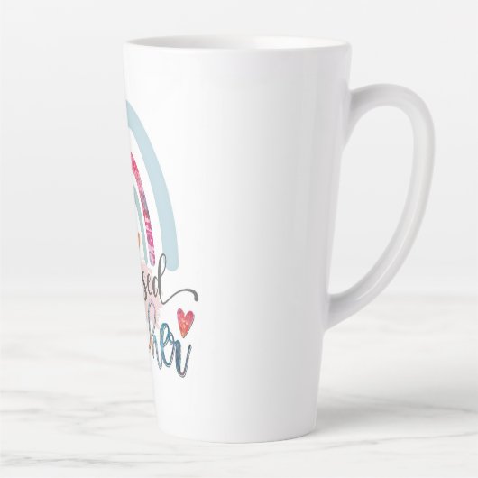 Gezegend om te onderwijzen - Een regenboog van dan Latte Mok (Rechts)