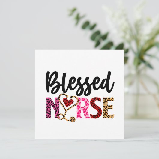 Gezegende Verpleegster – Inspirerend Verpleegster (Staand voorkant)