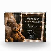 Gezellige avond met teddybeer zwangerschapsaankond