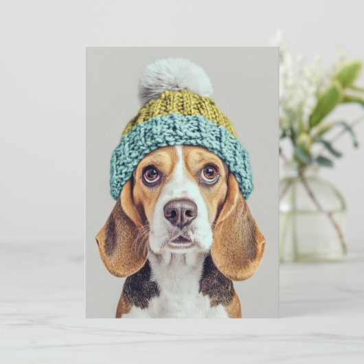 Gezellige Beagle in een Winter Knit Pet Kaart (Staand voorkant)