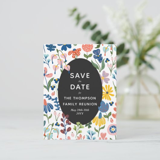 Gezellige Bloemen Familie Reünie Save the Date Uitnodiging Briefkaart (Staand voorkant)