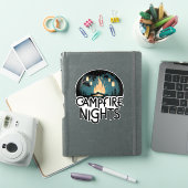 Gezellige kampvuuravonden Rustige buitenavontuur Sticker (iPad Cover)