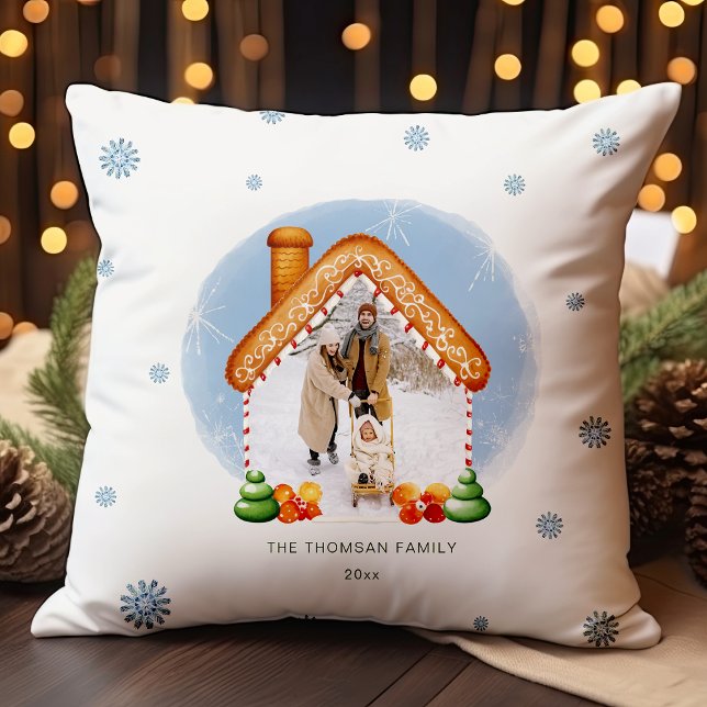 Gezellige kerst peperkoek huis foto vakantie kussen (Cozy Christmas Gingerbread House Photo Holiday Throw Pillow)