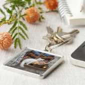 Gezellige Nighttime Window Scene Sleutelhanger (Zijkant)