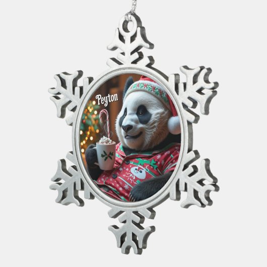 Gezellige Panda in Kerst Pyjama Sipping Hot Cocoa Tin Sneeuwvlok Ornament (Rechts)