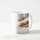 Gezellige slapende kat koffiemok (Voorkant rechts)