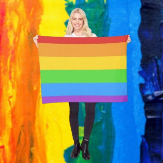 Gezellige trots: Rainbow Flag Fleece Deken