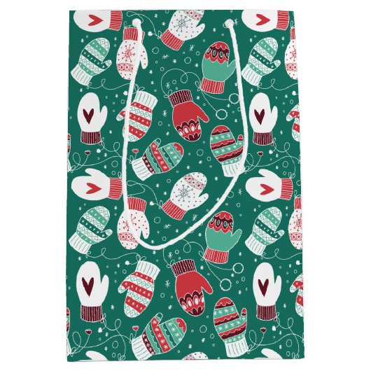 Gezellige Winter Kerst wanten Patroon in Groen Medium Cadeauzakje (Voorkant)