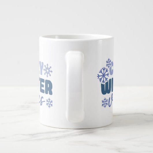 Gezellige Winter Vibes - Snowflake Typografie Grote Koffiekop (Achterkant)