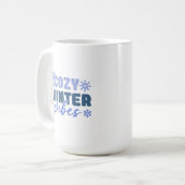 Gezellige Winter Vibes - Snowflake Typografie Koffiemok (Voorkant links)