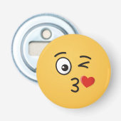 Gezicht dat een kus werpt button flesopener (Voorkant)
