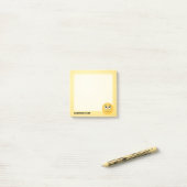 Gezicht met Rolling Eyes Post-it® Notes (Op bureau)