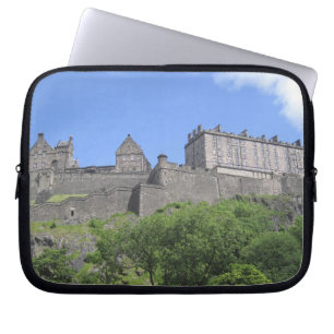 Gezicht op Edinburgh Castle, Edinburgh, Schotland, Laptop Sleeve