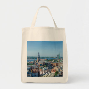 Gezicht op het stadscentrum van Riga vanuit de hoo Tote Bag
