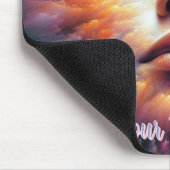 Gezicht vermengd met kleurrijke wolken muismat (Hoek)