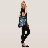 Gezichtloos - Techno-Gothic Streetwear Design Tote Bag (Op model)
