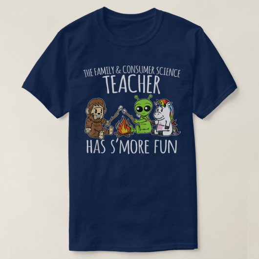Gezin- en consumentendocent heeft meer geld t-shirt (Design voorkant)