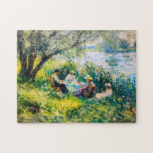 Gezin genieten van een picknick in een weelderige legpuzzel (Horizontaal)