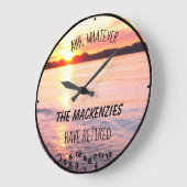 Gezin in ruste, mooi, zonneschijnnaam Funny Grote Klok (Hoek)