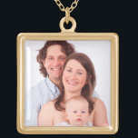 gezinfoto aanpassen goud vergulden ketting<br><div class="desc">Pas de familiefoto aan. Eenvoudig personaliseren door de foto van de sjabloon te vervangen door een gedenkwaardige foto van je eigen familie.</div>