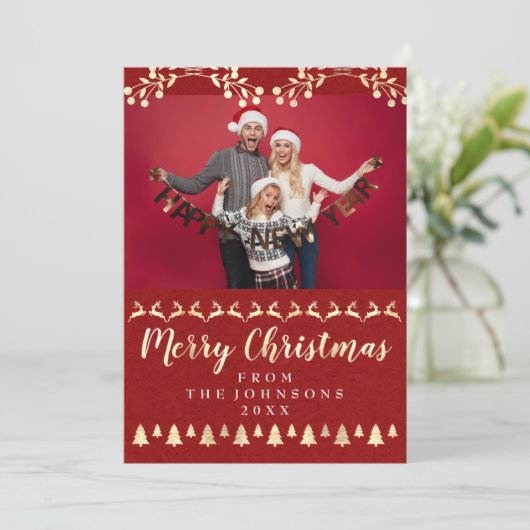 Gezinsfoto Merry Kerstmis Classy Red Feestdagenkaart (Staand voorkant)