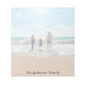 Gezinsfoto zomervakantie monogram notitieblok (Voorkant)