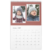 Gezinsfotocollage rustische terracotta monogram kalender (Jan 2027)