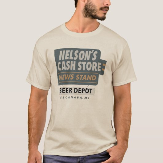 Gezinshereniging - Nelson's Cash Store T-shirt (Voorkant)