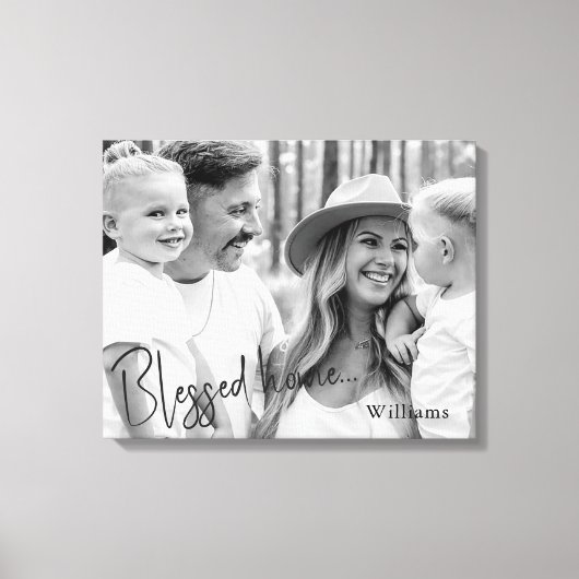 Gezinsnaam Geblessed Home Z/W Portret Groot Canvas Afdruk (Voorkant)