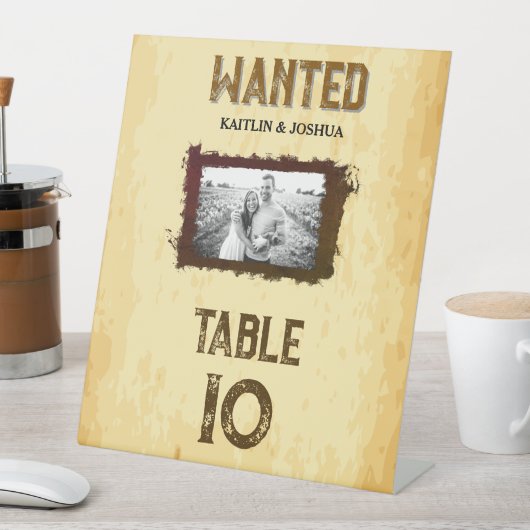 GEZOCHT 🤠 Cowboy Trouwtafelnummers Reclamebord Met Voetstuk (Insitu)
