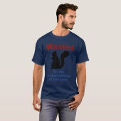 Gezocht voor het verduisteren van vogelzaad Funny  T-shirt (Voorkant volledig)