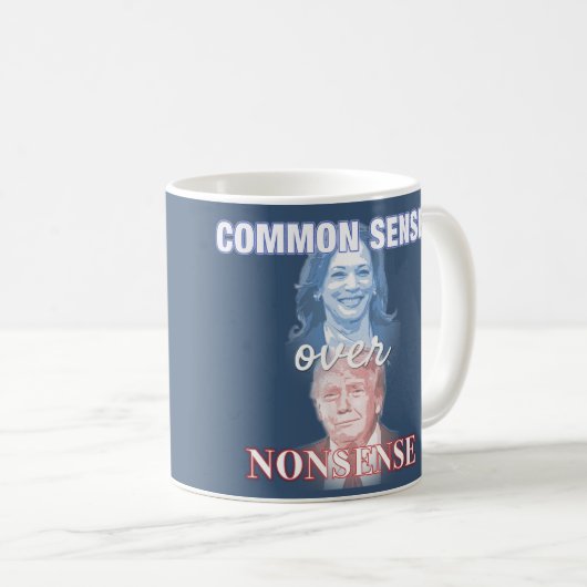 Gezond verstand over onzin 2024 koffiemok (Voorkant rechts)
