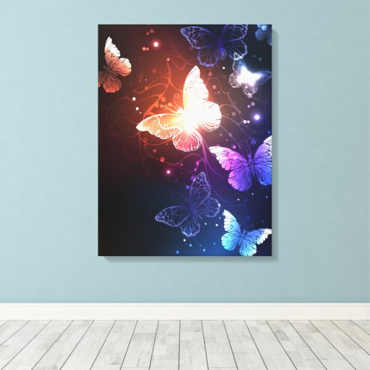 Ggloeiende nachtvlinders canvas afdruk (Insitu (Houten vloer))