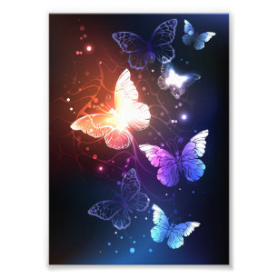 Ggloeiende nachtvlinders foto afdruk