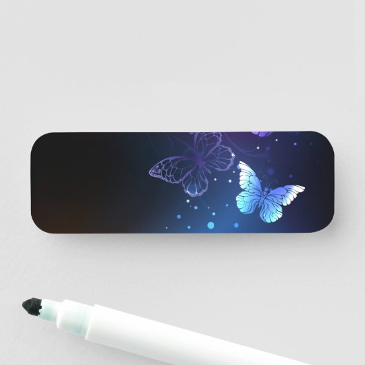 Ggloeiende nachtvlinders naamplaatje (In situ)