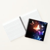 Ggloeiende nachtvlinders notitieboek (Binnen)